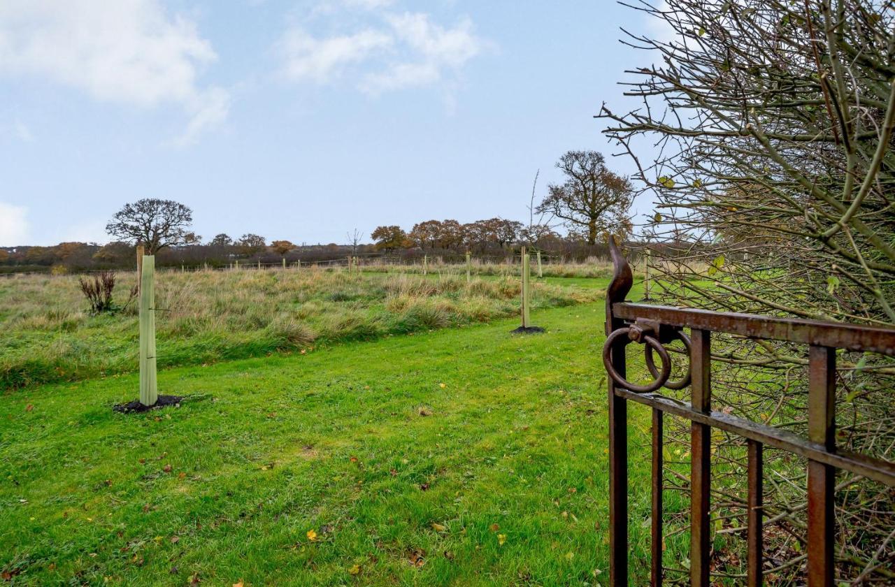 Coursehill Barn * Witney
